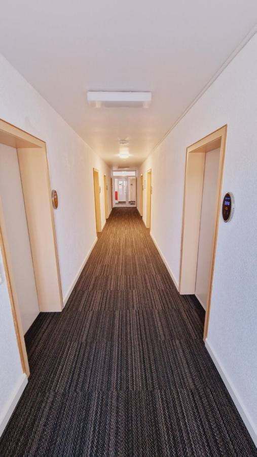 Hotel Garni Superior เมทซิงเงน ภายนอก รูปภาพ